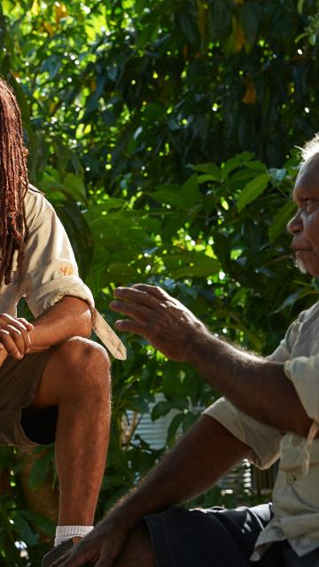 Two guides having a conversation